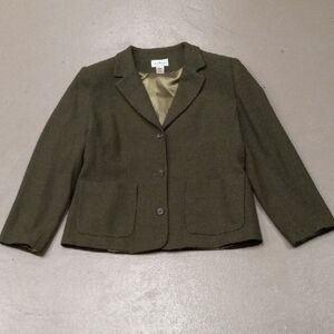 L.L.Bean Wool,2 Pocket, 3 Button, Green, Fall Coat With Shoulder Pads